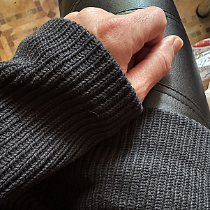 Скажи мне честно, что не любишь